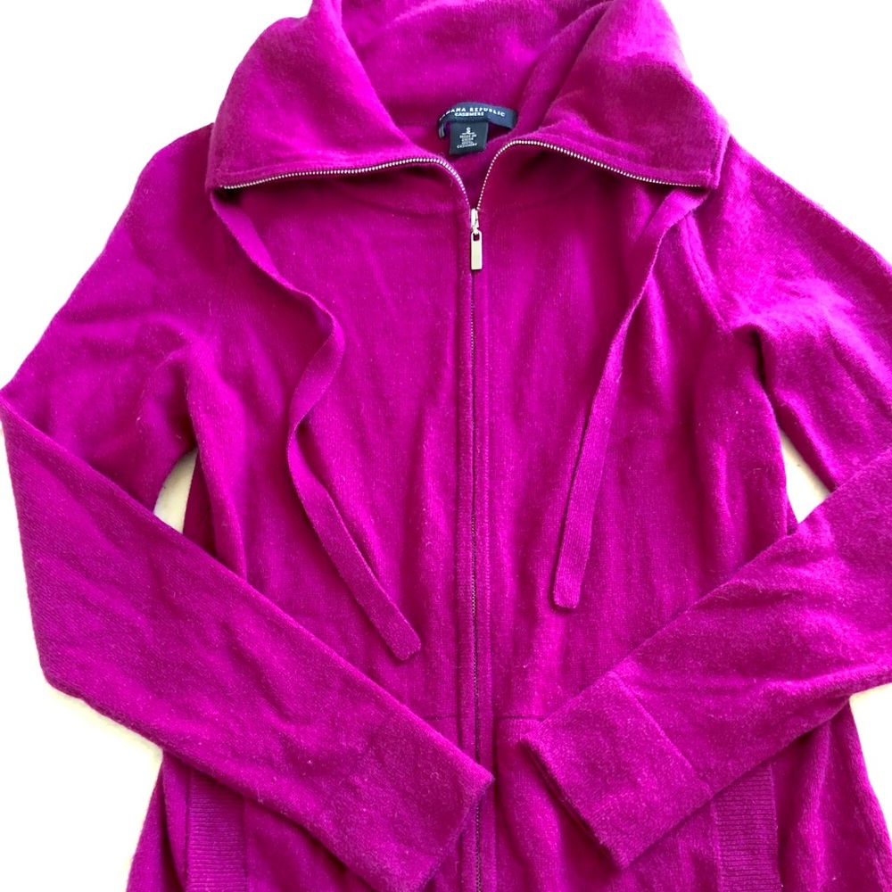 NEW Banana Republic Cashmere Sweater